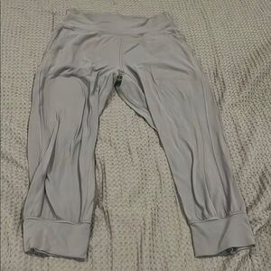 Lululemon Womens Align Jogger Crop Size 8 Pull On Sage Green